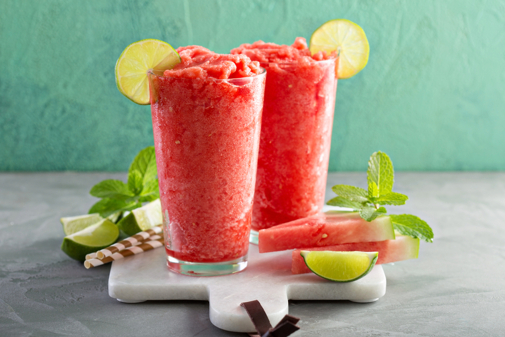 Fruit granita for coolness with few calories